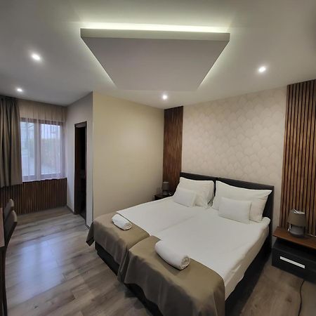Ven Diofa De Lux Panzio Bed and Breakfast Σέγκεντ Εξωτερικό φωτογραφία