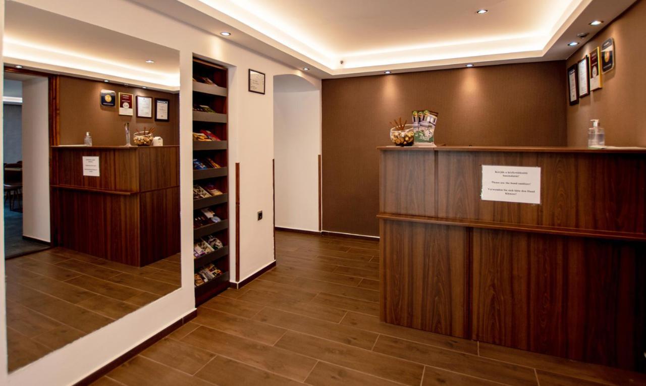 Ven Diofa De Lux Panzio Bed and Breakfast Σέγκεντ Εξωτερικό φωτογραφία