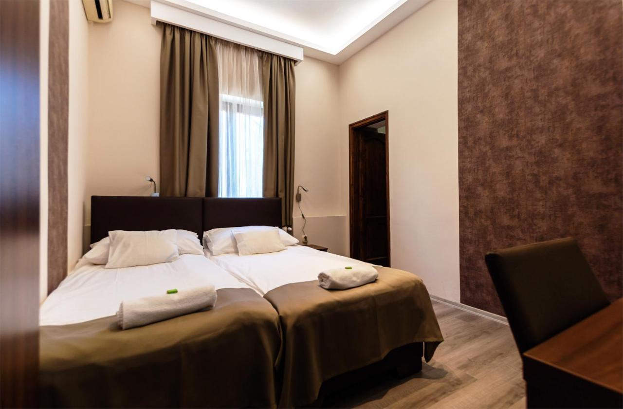 Ven Diofa De Lux Panzio Bed and Breakfast Σέγκεντ Εξωτερικό φωτογραφία