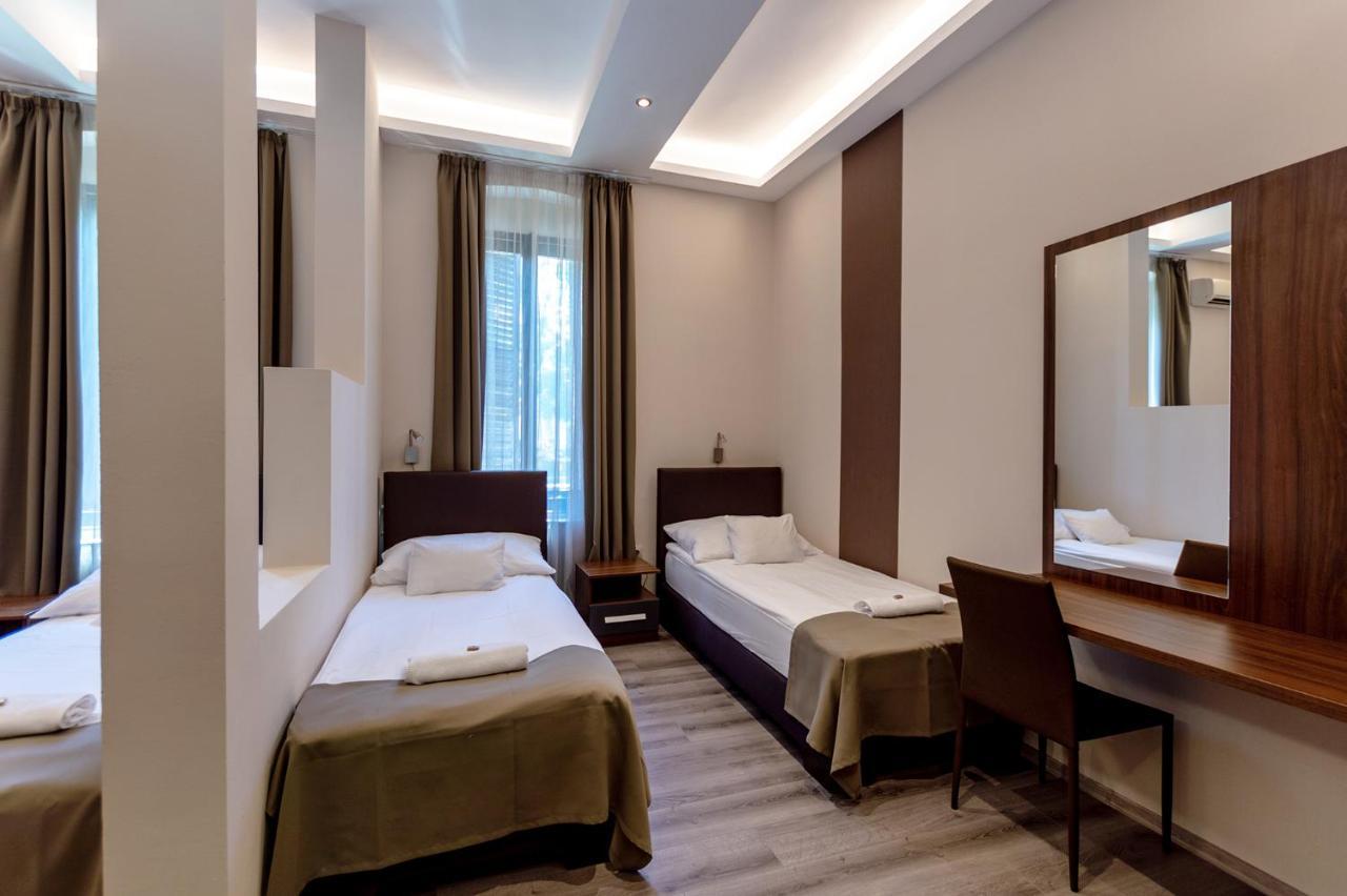 Ven Diofa De Lux Panzio Bed and Breakfast Σέγκεντ Εξωτερικό φωτογραφία