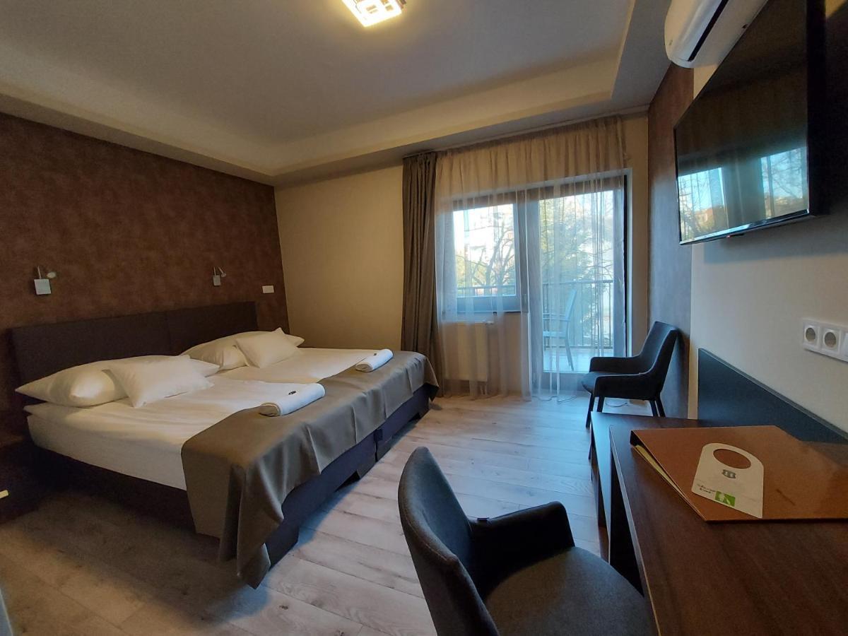Ven Diofa De Lux Panzio Bed and Breakfast Σέγκεντ Εξωτερικό φωτογραφία