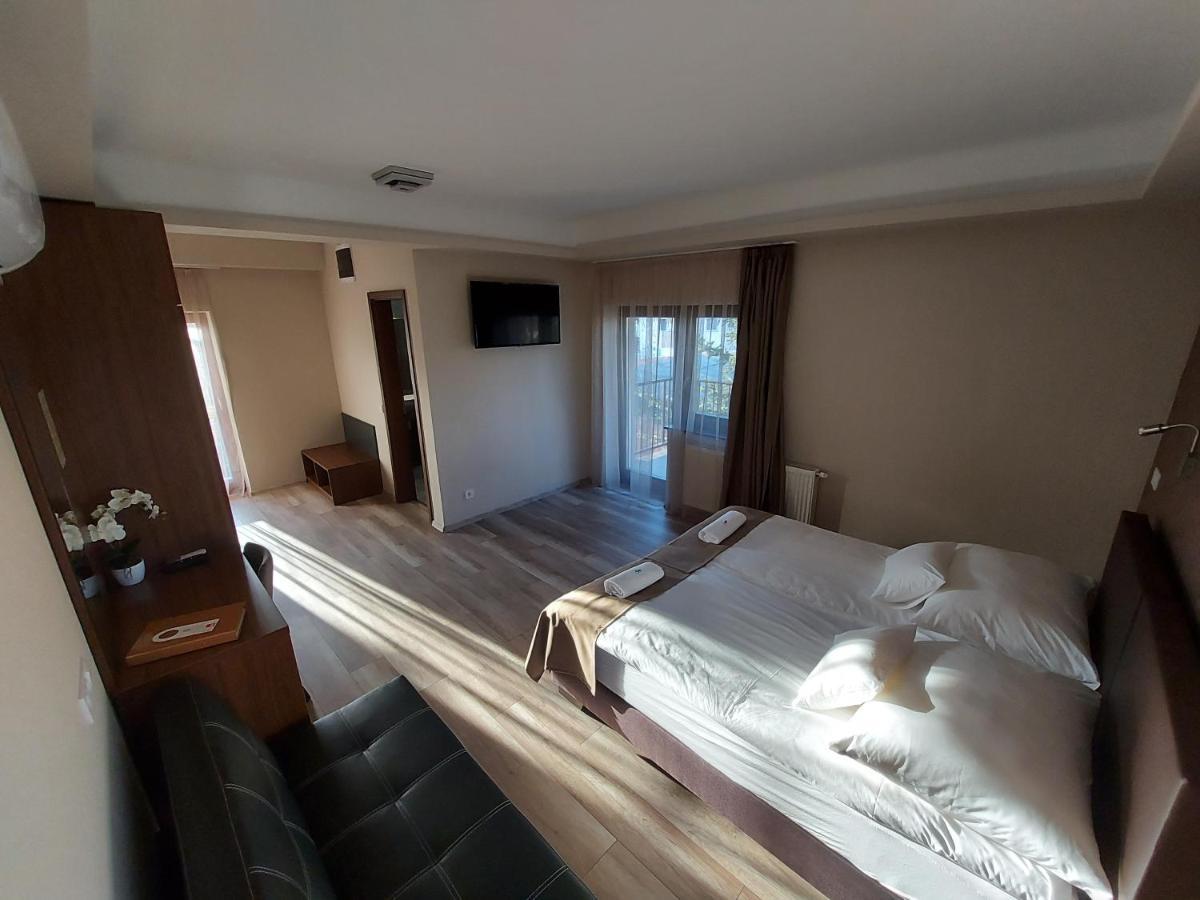 Ven Diofa De Lux Panzio Bed and Breakfast Σέγκεντ Εξωτερικό φωτογραφία