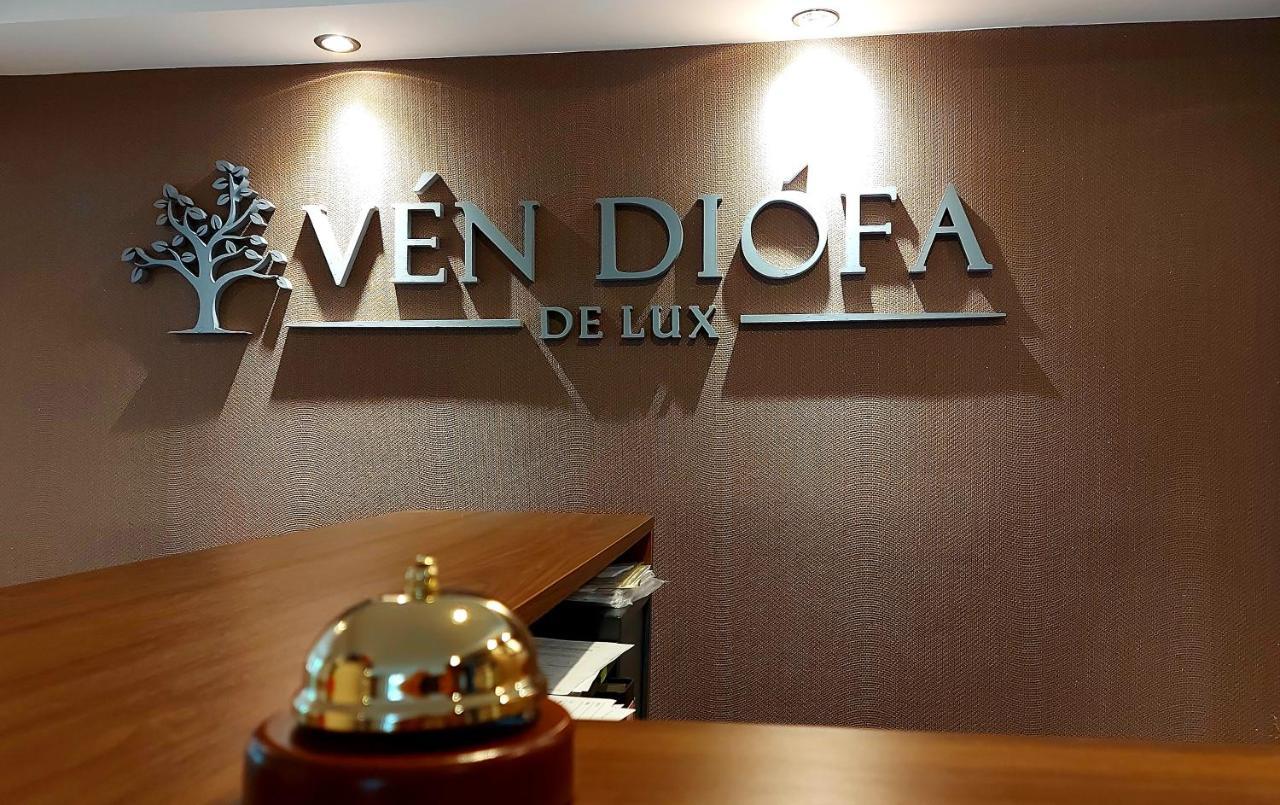 Ven Diofa De Lux Panzio Bed and Breakfast Σέγκεντ Εξωτερικό φωτογραφία