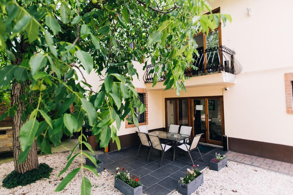Ven Diofa De Lux Panzio Bed and Breakfast Σέγκεντ Εξωτερικό φωτογραφία