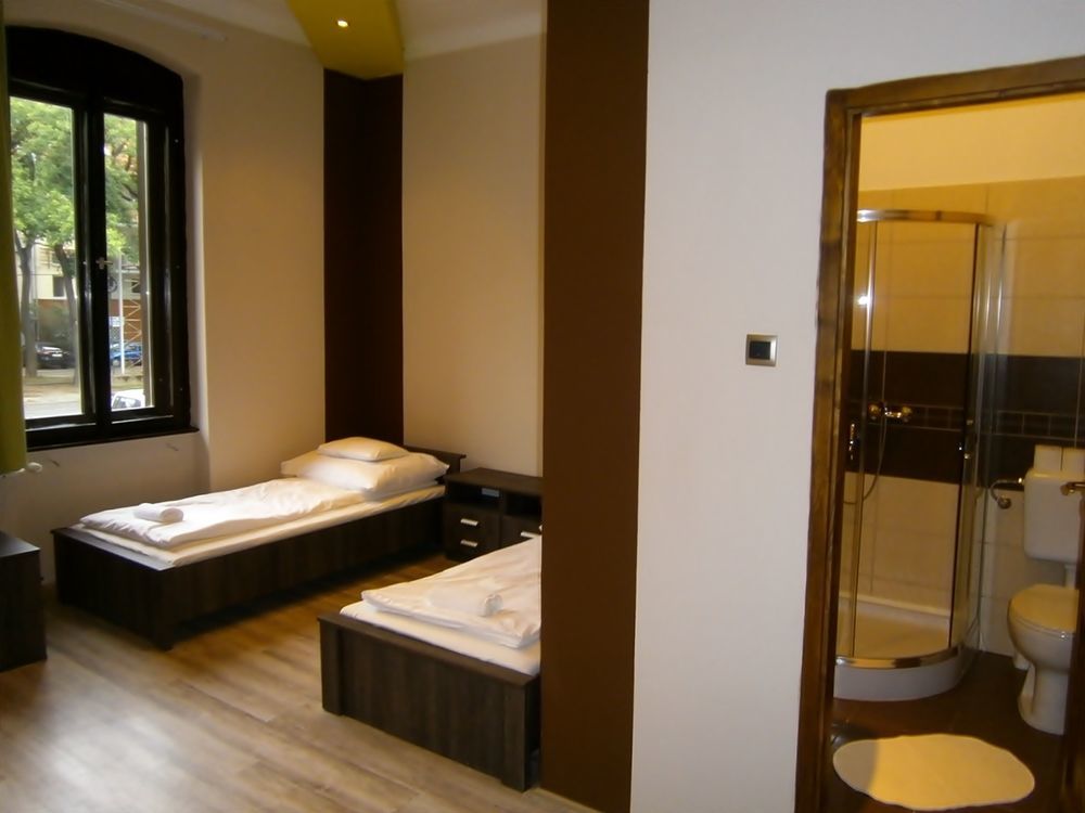 Ven Diofa De Lux Panzio Bed and Breakfast Σέγκεντ Εξωτερικό φωτογραφία
